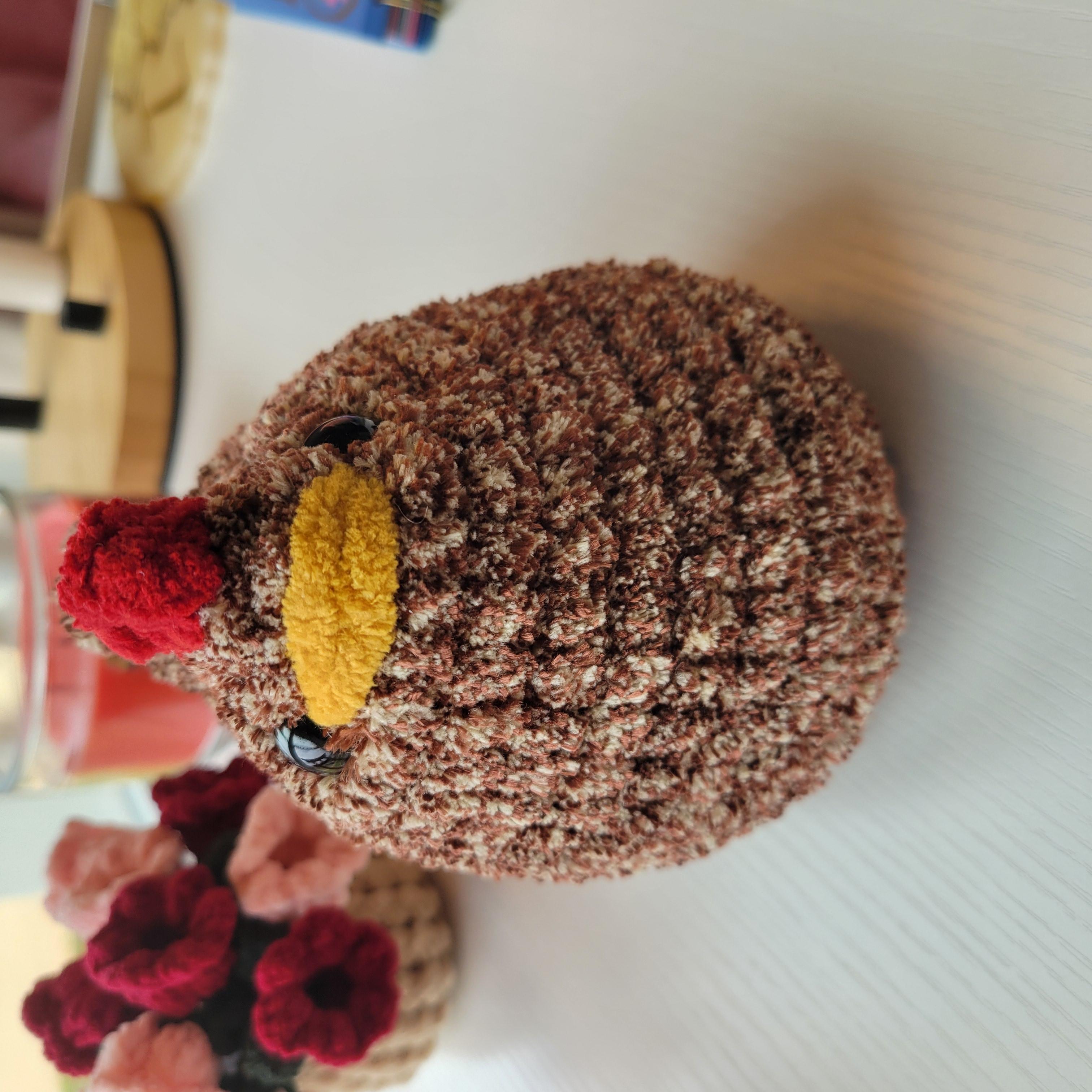 Crochet Chicken Plushie – Soft & Squishable Farmhouse Animal Decor