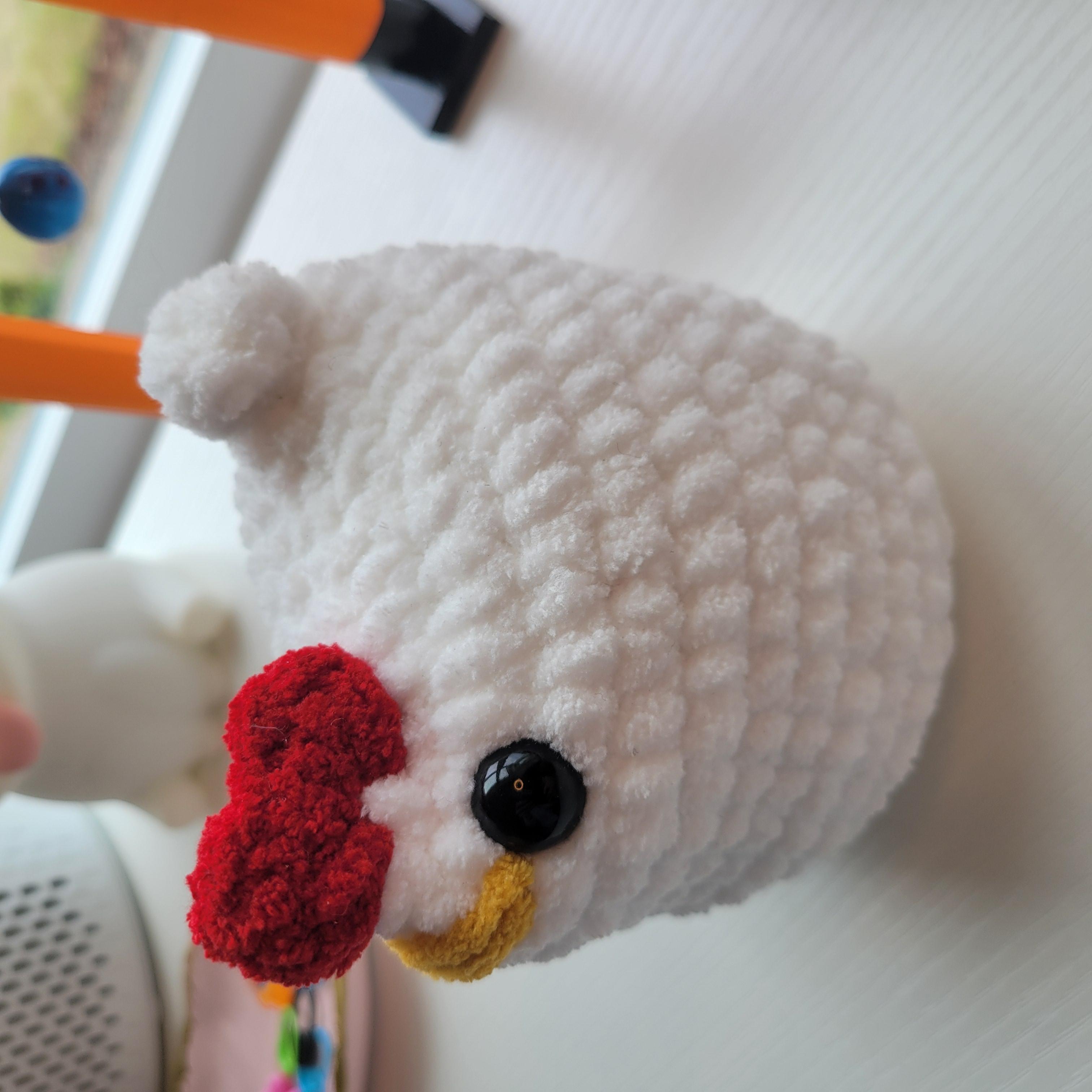 Crochet Chicken Plushie – Soft & Squishable Farmhouse Animal Decor