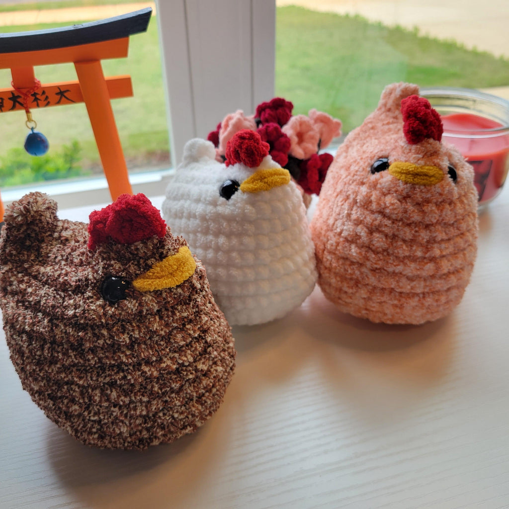 Crochet Chicken Plushie – Soft & Squishable Farmhouse Animal Decor