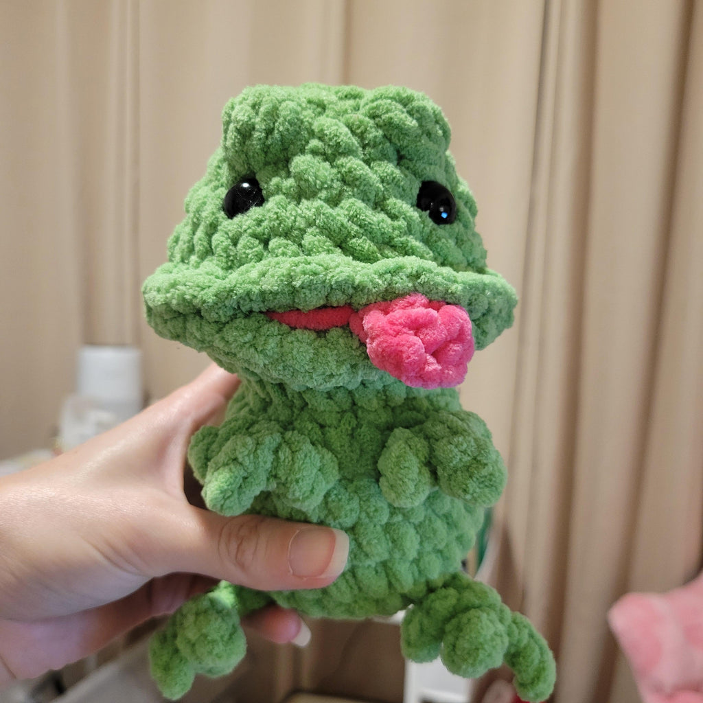 Freddy the Frog Amigurumi Crochet Pattern - PDF Digital Download