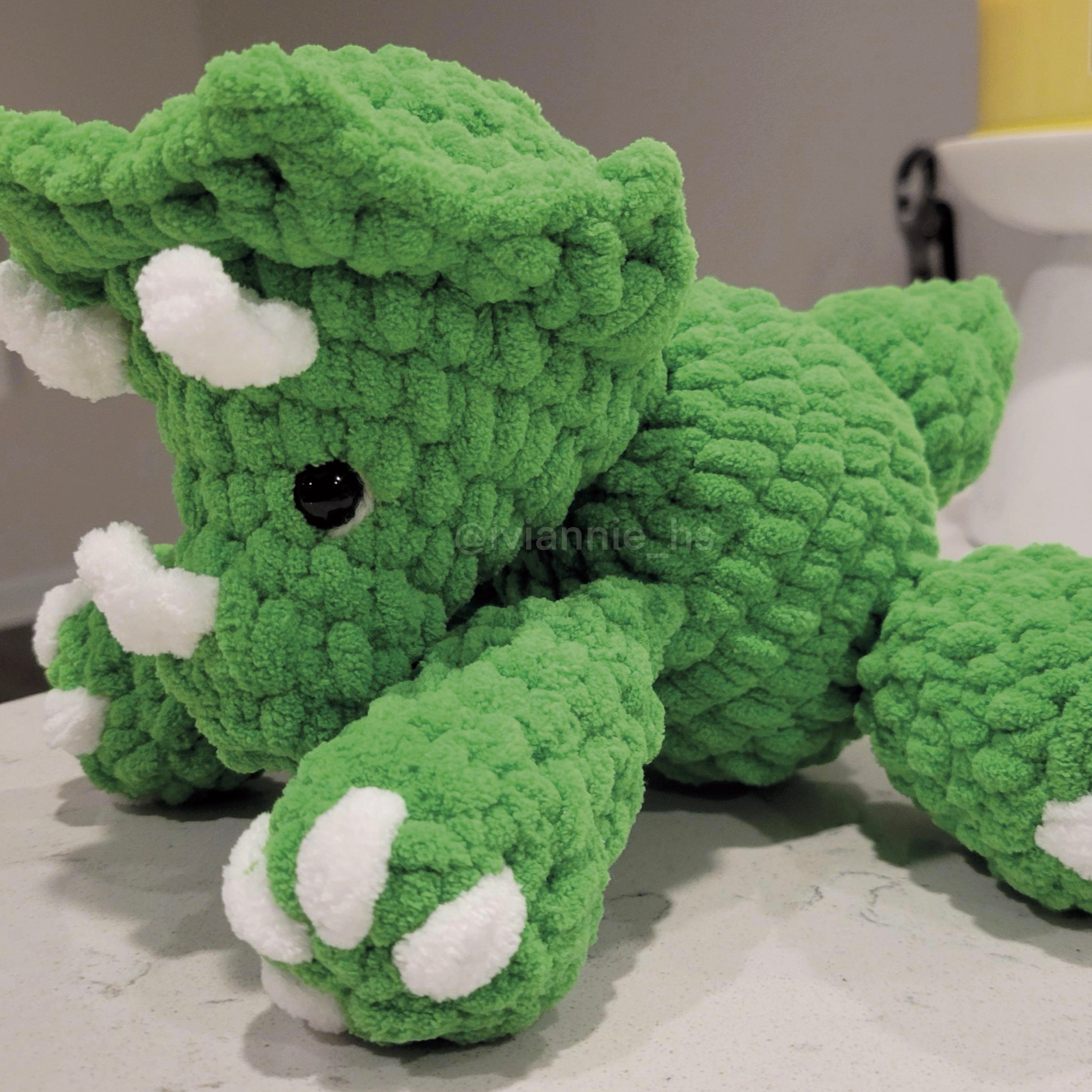 Triceratops Crochet Pattern, Amigurumi Dinosaur PDF, Plushie DIY (Digital Download)
