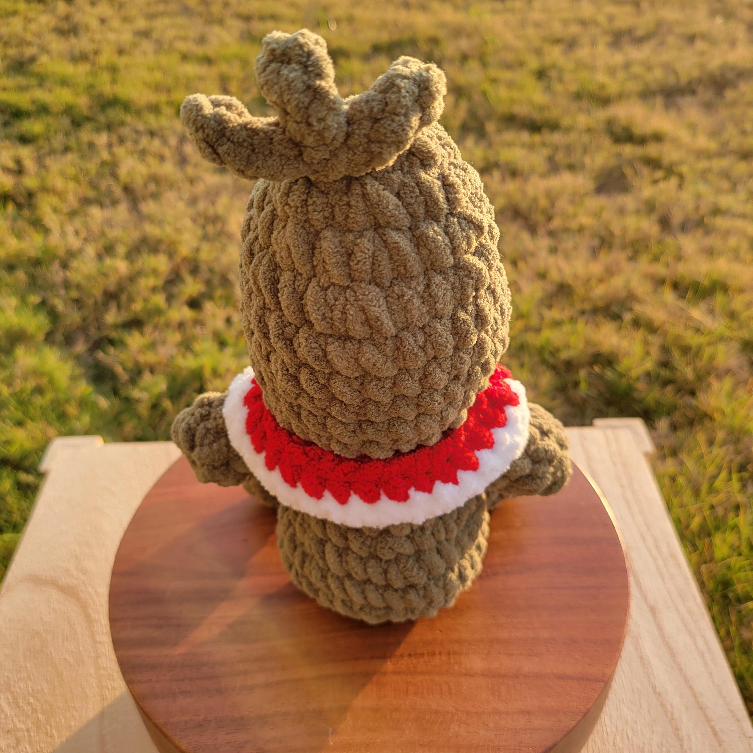Small Crochet Grinch Plush, Amigurumi Christmas Decor, Green Grumpy Guy Stuffed Toy, Christmas Gift