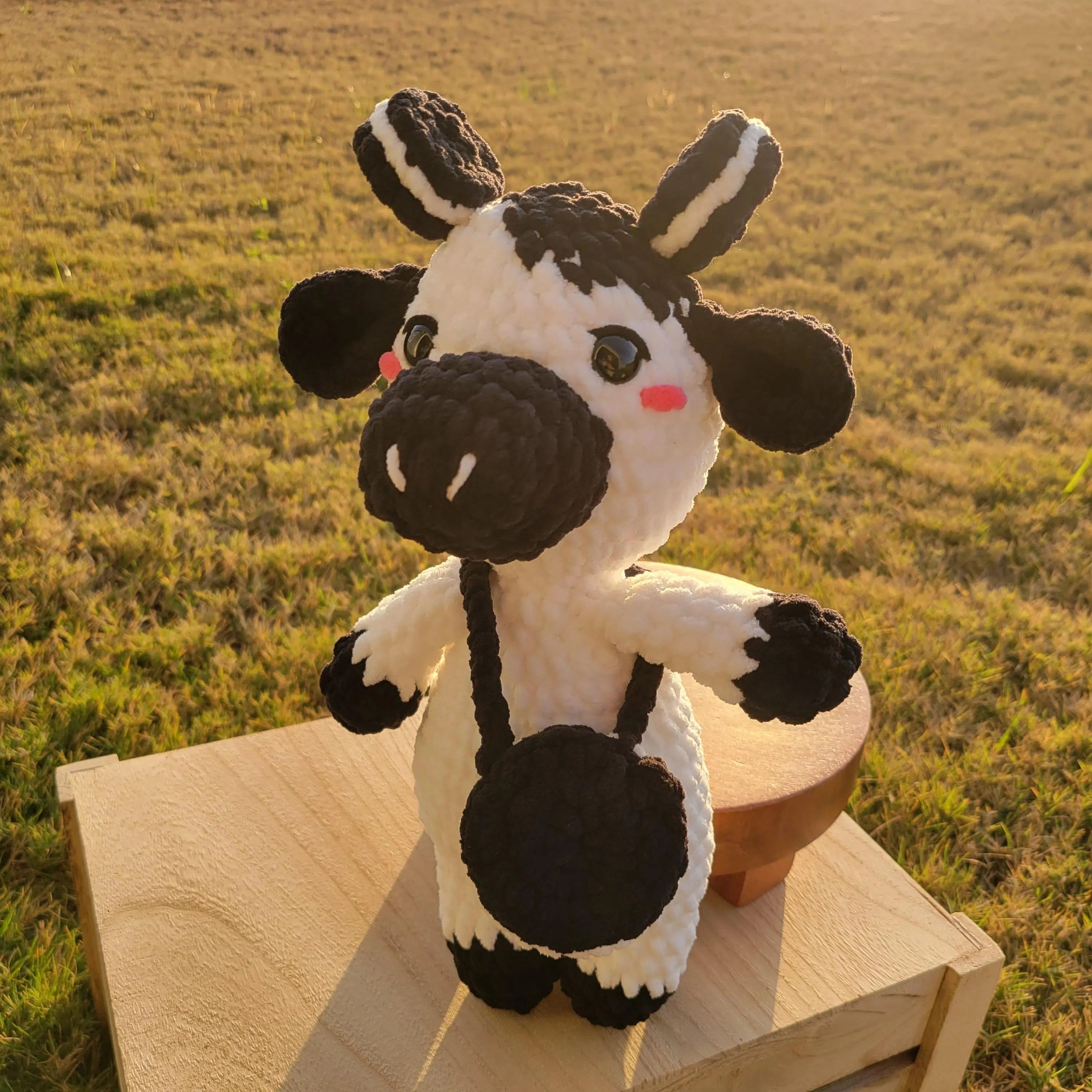Oreo Cow Crochet Plush – Cookies and Cream Amigurumi Stuffed Dairy Animal – Unique Foodie Gift