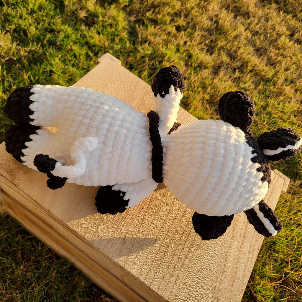 Oreo Cow Crochet Plush – Cookies and Cream Amigurumi Stuffed Dairy Animal – Unique Foodie Gift