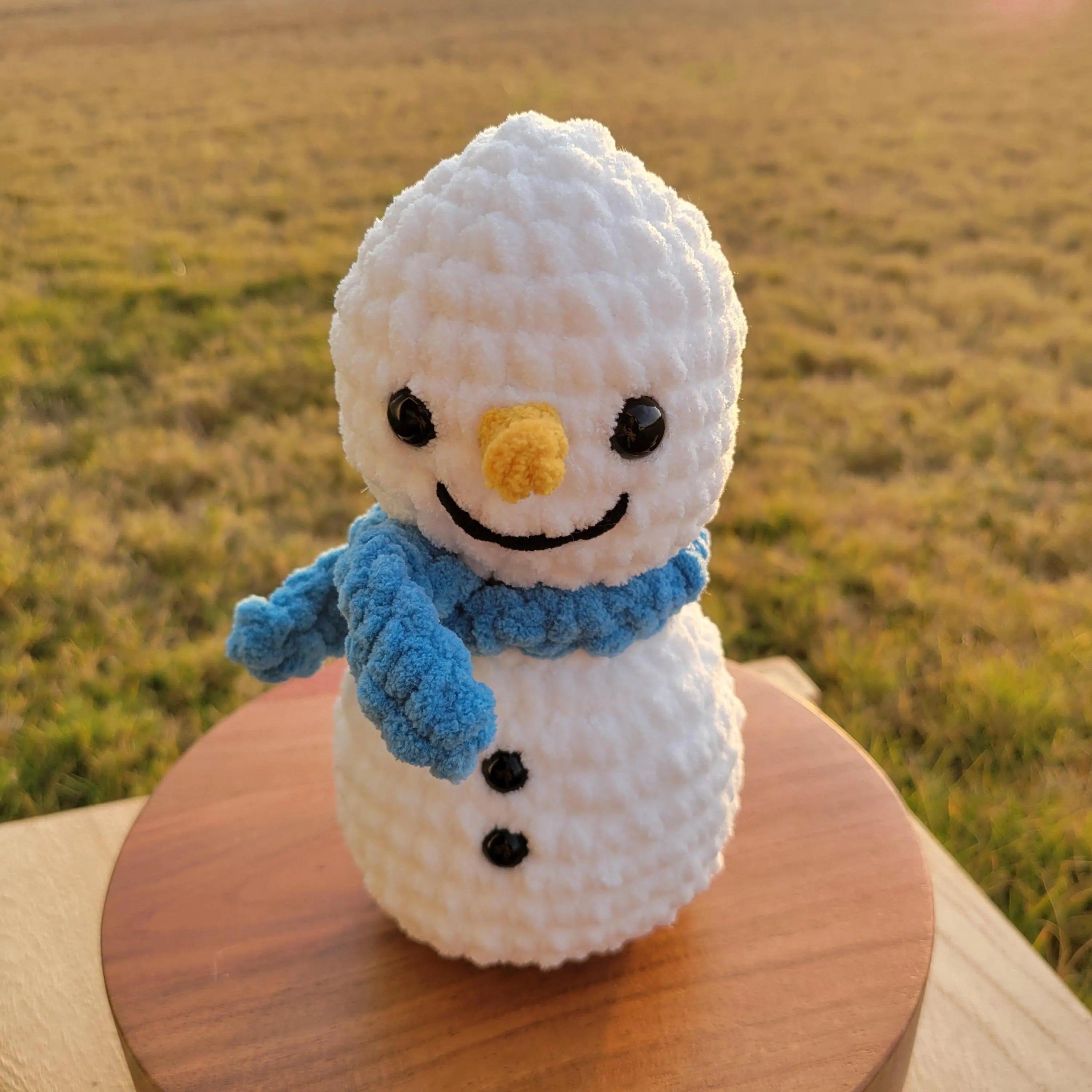 Crochet Snowman Plushy – Amigurumi Snowman with Blue Scarf – Winter Stuffed Holiday Decor 