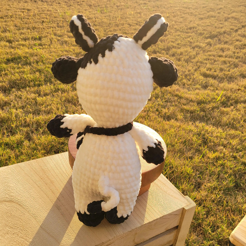 Oreo Cow Crochet Plush – Cookies and Cream Amigurumi Stuffed Dairy Animal – Unique Foodie Gift