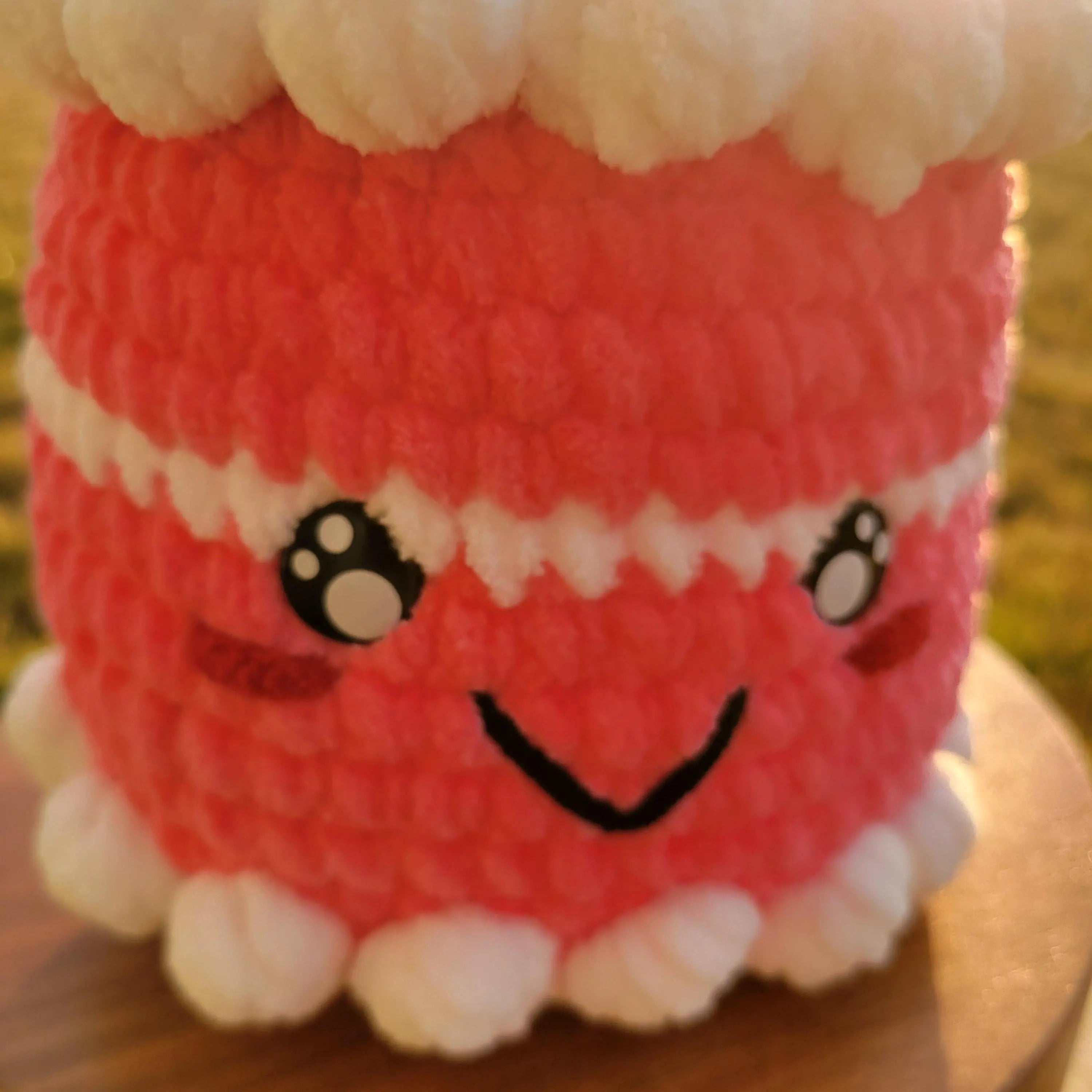 Crochet Birthday Cake! - Amigurumi with Strawberry and candle - Kawaii Food Plushie