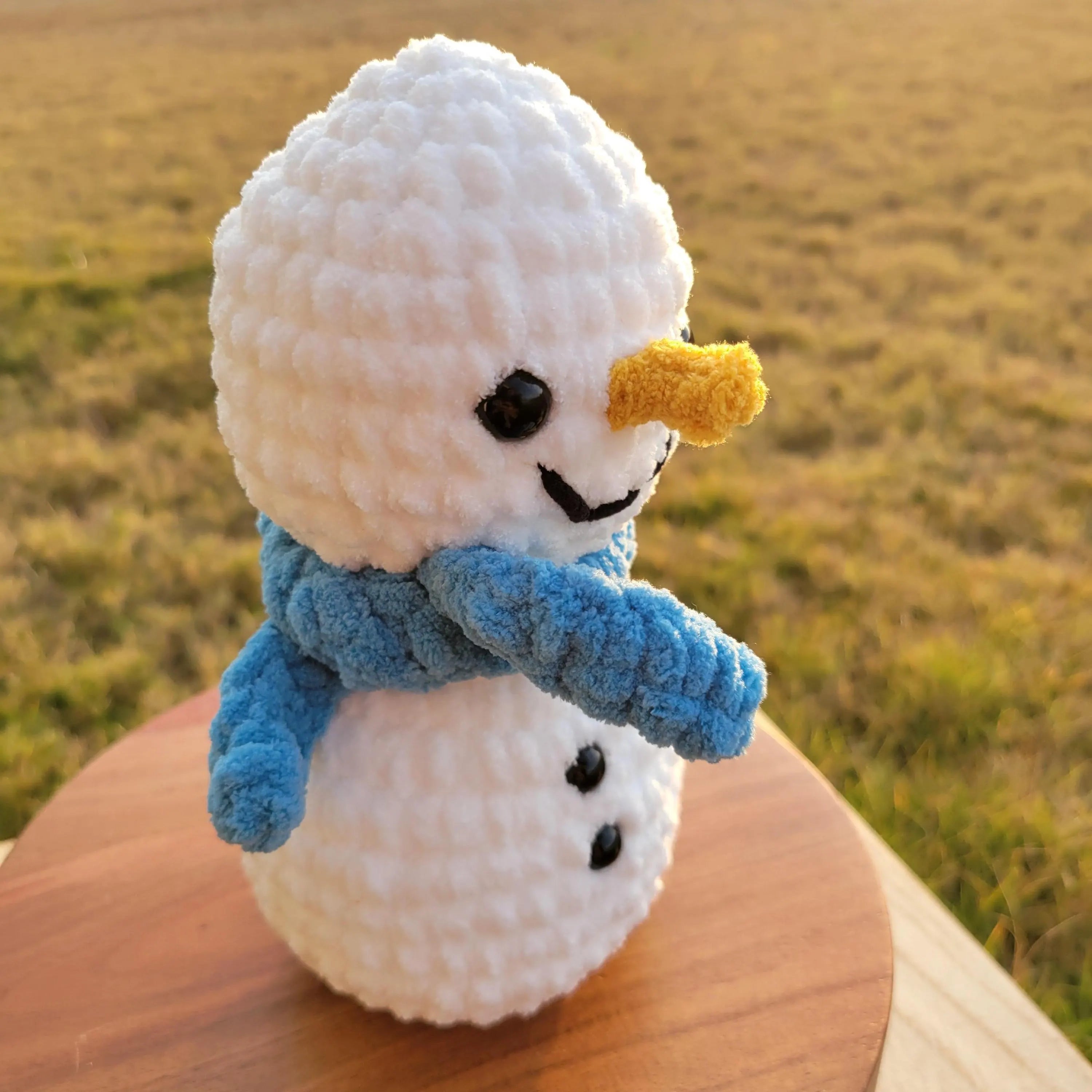 Crochet Snowman Plushy – Amigurumi Snowman with Blue Scarf – Winter Stuffed Holiday Decor 