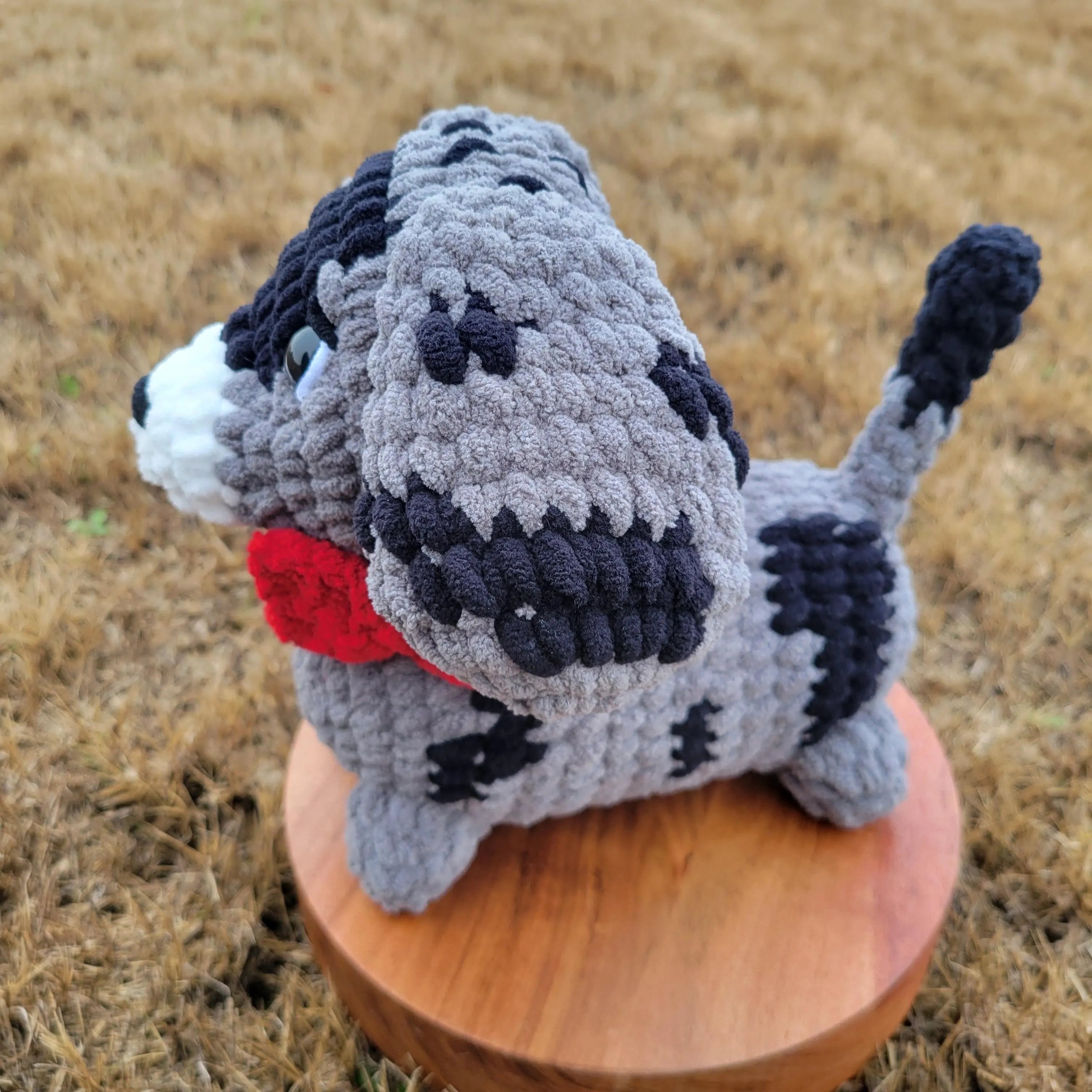 2-in-1 Amigurumi Winnie Dog Bundle – Crochet Dachshund Pattern - Dapple & Solid (PDF Download)