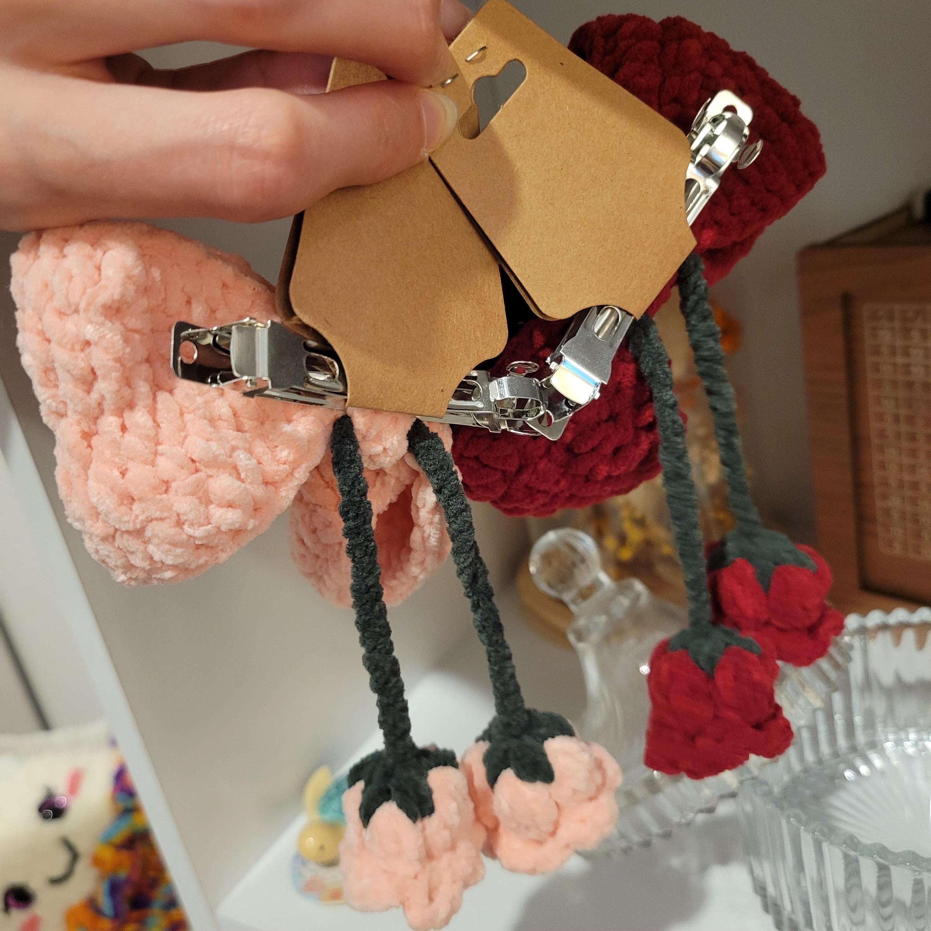Crochet Tulip Bow Hair Pin – Handmade Soft Chenille Floral Clip